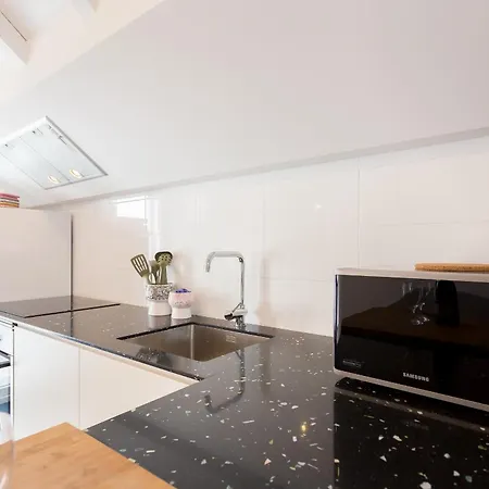Lejlighed Not Dispo T3 120m2 Over The Roof With Terrasse